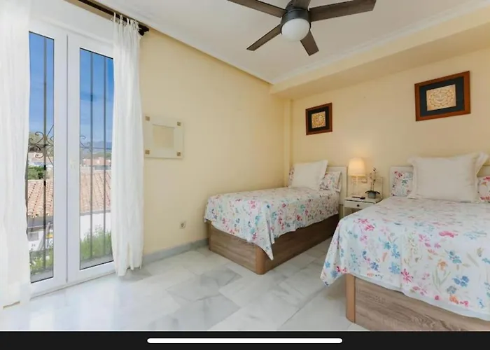 Belen 1 Casa 8 Эстепона